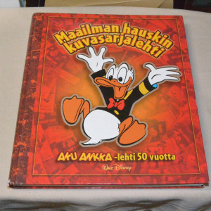 Maailman hauskin kuvasarjalehti - Aku Ankka -lehti 50 vuotta